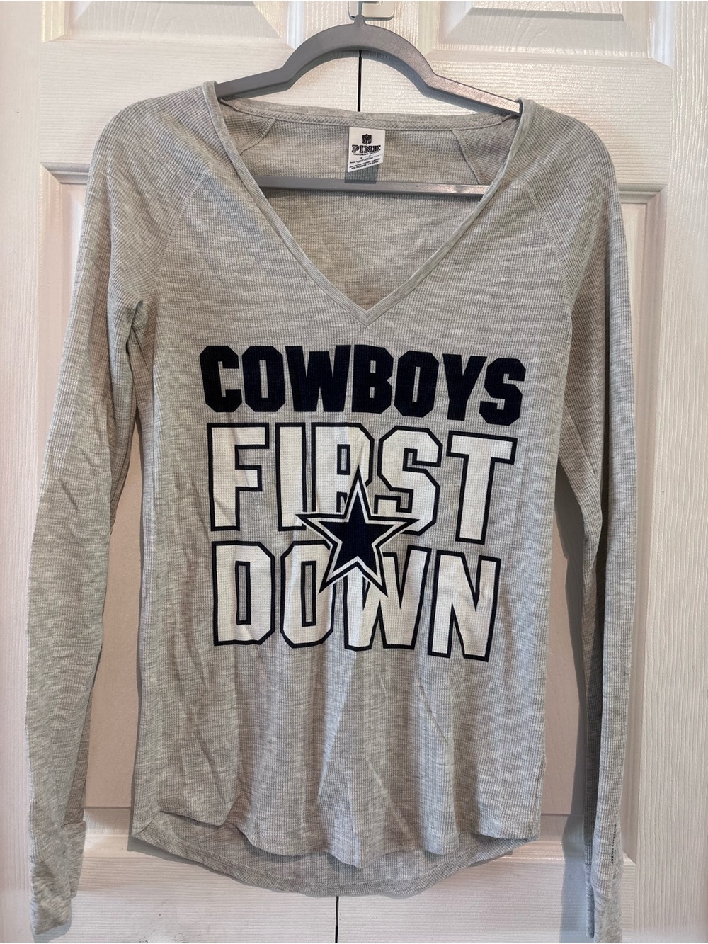 Dallas Cowboys Long Sleeve V-Neck Smal